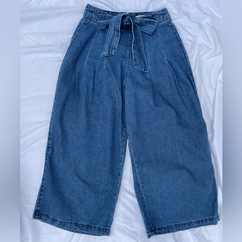 Universal Thread Wide Cropped pants with Tie waist